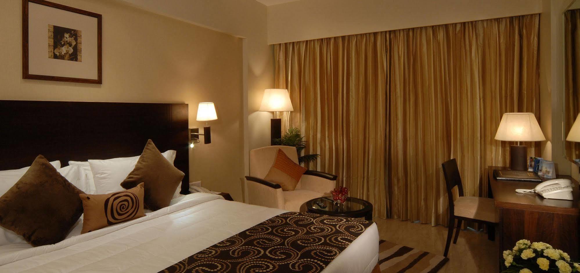 Fortune Select Exotica, Navi Mumbai - Member Itc Hotels' Group Dış mekan fotoğraf